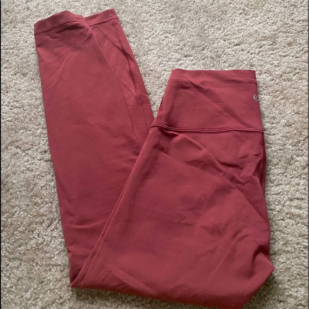 Lululemon wunder trains
